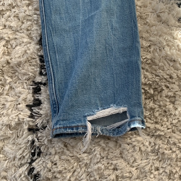 NWOT | Abercrombie & Fitch | Ultra High Rise Ankle Straight Jeans - Picture 11 of 12